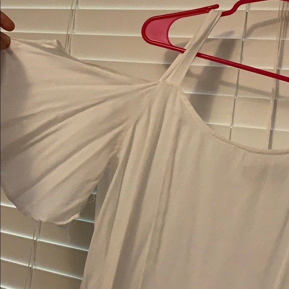 Off the shoulder top - Picture 2 of 2